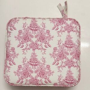 Cupcakes & Cashmere White and Pink Floral Box